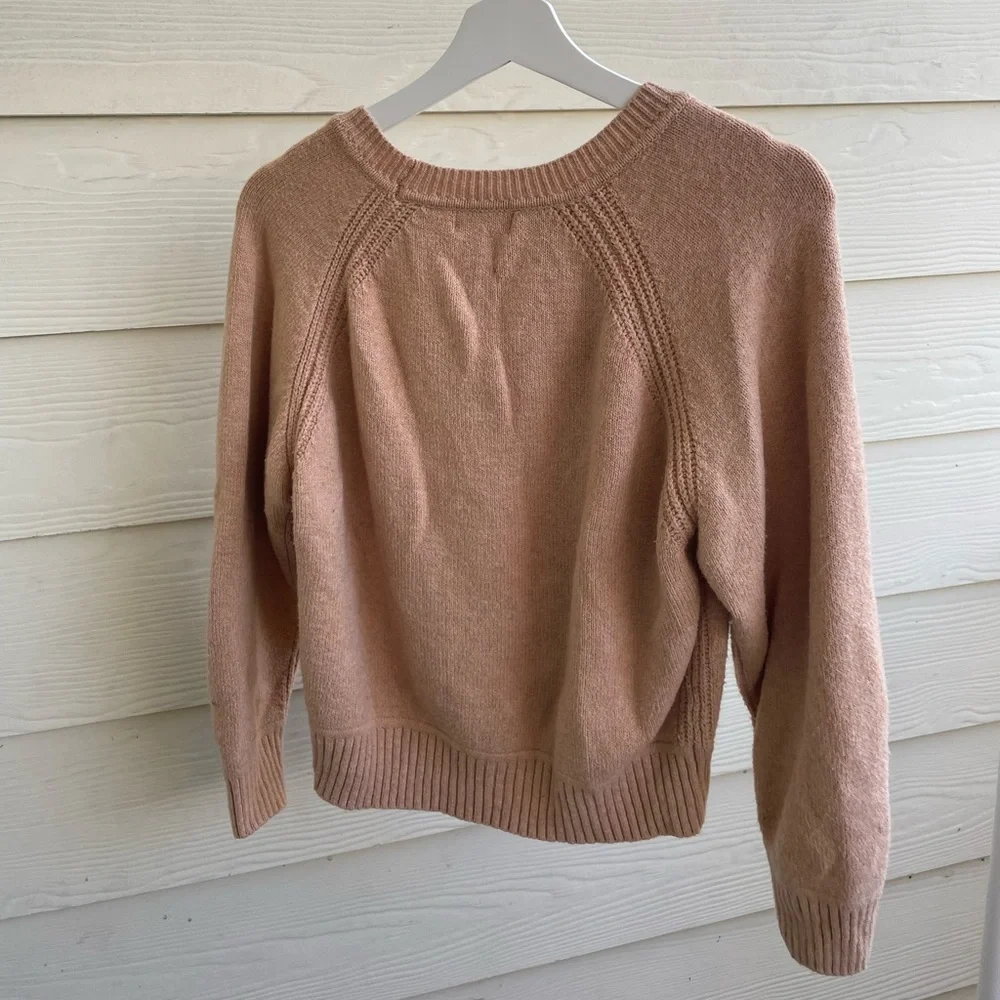 Universal Thread Sweater - Picture 3 of 6